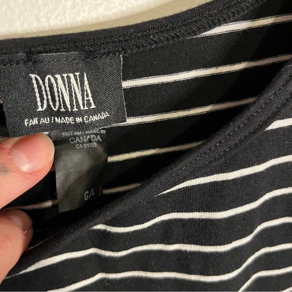 Donna Striped Maxi Dress. Size Large. Black and White. - Picture 2 of 5